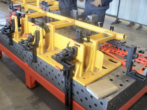 三维柔性组合焊接平台应如何防止冷裂纹的发生？